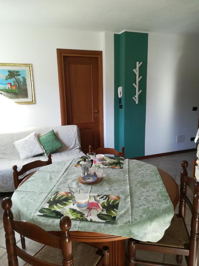 Villa d'Allegno Il Nido B&B מראה חיצוני תמונה